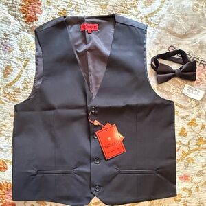 Gioberti Kids Formal Black Vest and Bow Tie Set
